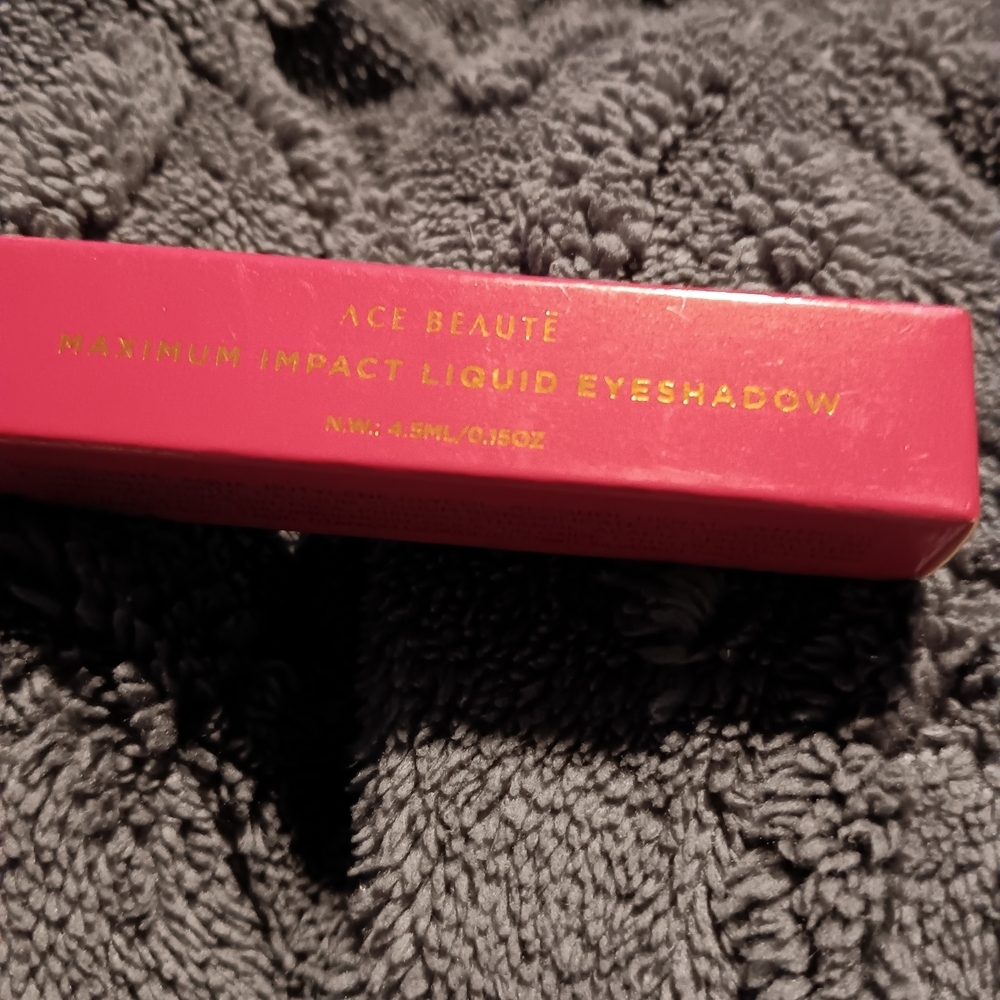 Ace Beaute Maximum Impact Liquid Eyeshadow - Pink